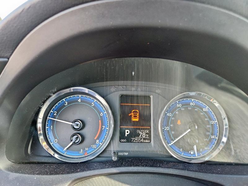 5YFBURHE7HP617625 - 2017 TOYOTA COROLLA L 蓝色 照片 9