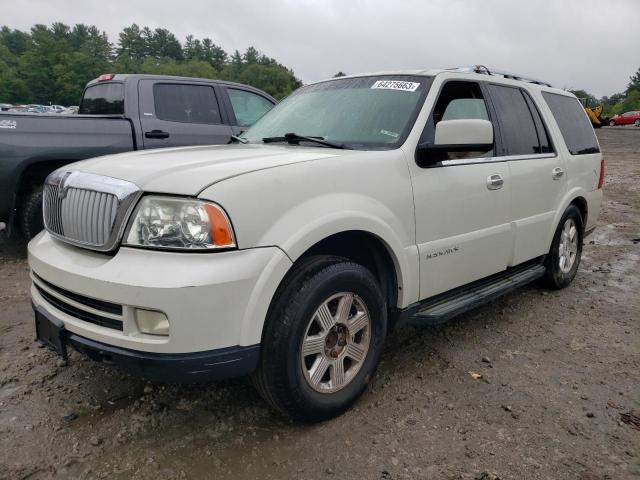 5LMFU28545LJ11076 - 2005 LINCOLN NAVIGATOR თეთრი ფოტო 1