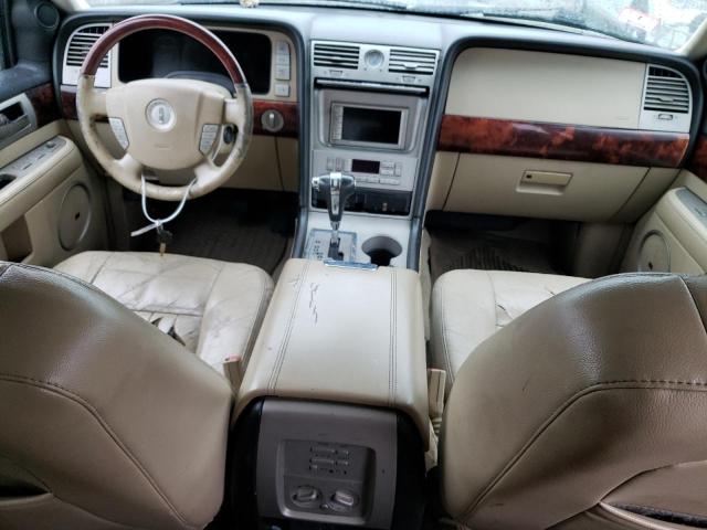 5LMFU28545LJ11076 - 2005 LINCOLN NAVIGATOR თეთრი ფოტო 8