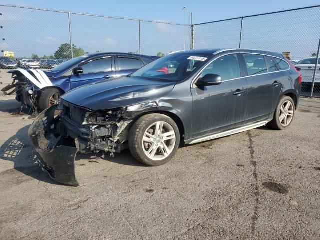 2015 VOLVO V60 PREMIER+, null