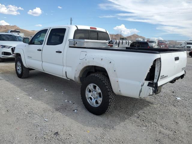 5TEKU72NX7Z446732 - 2007 TOYOTA TACOMA DOUBLE CAB PRERUNNER LONG BED WHITE photo 2