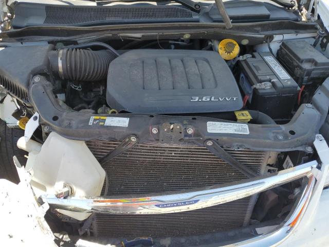 2C4RC1BG2GR112071 - 2016 CHRYSLER TOWN & COU TOURING WHITE photo 12