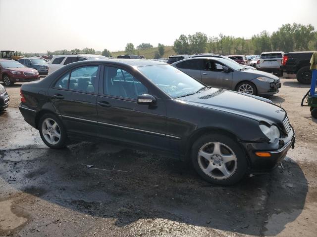 WDBRF61J51F044850 - 2001 MERCEDES-BENZ C 240 BLACK photo 4