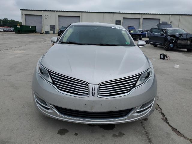 3LN6L2LU9DR808067 - 2013 LINCOLN MKZ HYBRID SILVER photo 5