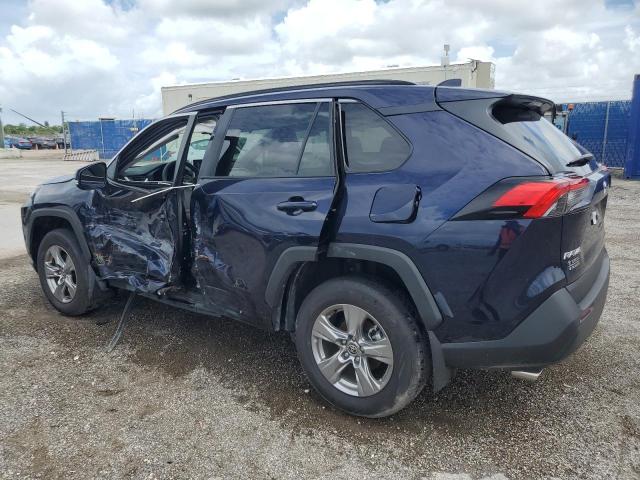 2T3W1RFV6RW364365 - 2024 TOYOTA RAV4 XLE BLUE photo 2