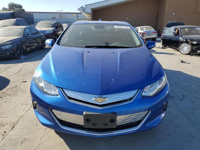 1G1RC6S56JU112069 - 2018 CHEVROLET VOLT LT BLUE photo 5