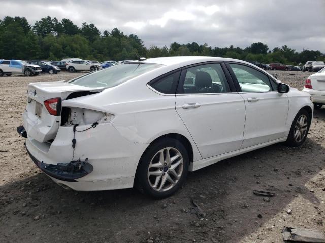 3FA6P0H7XGR349111 - 2016 FORD FUSION SE WHITE photo 3