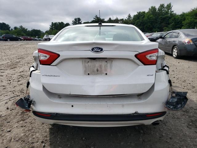 3FA6P0H7XGR349111 - 2016 FORD FUSION SE WHITE photo 6