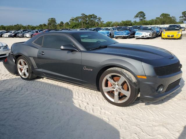 2G1FT1EW2A9178805 - 2010 CHEVROLET CAMARO SS GRAY photo 4