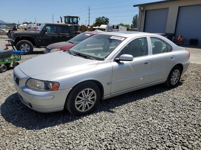 2005 VOLVO S60, 