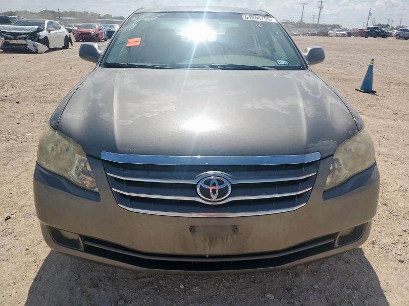 4T1BK36B06U122710 - 2006 TOYOTA AVALON XL GRAY photo 5