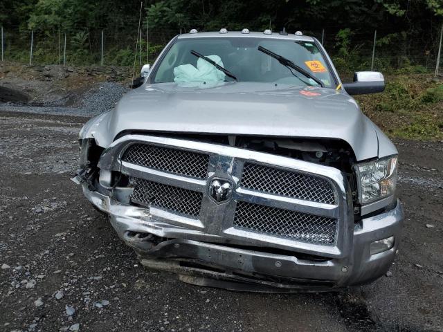 3C6UR5DL5JG349538 - 2018 RAM 2500 SLT ვერცხლისფერი ფოტო 5