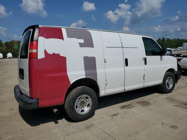 1GCWGAFF4H1197154 - 2017 CHEVROLET EXPRESS G2 WHITE photo 3