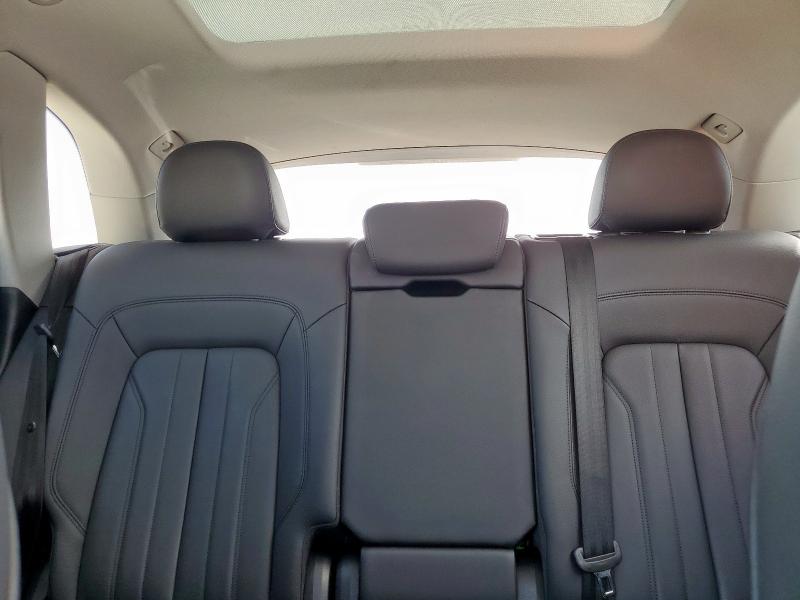 WA1F2AFY8L2063356 - 2020 AUDI Q5 PRESTIGE BLUE photo 10