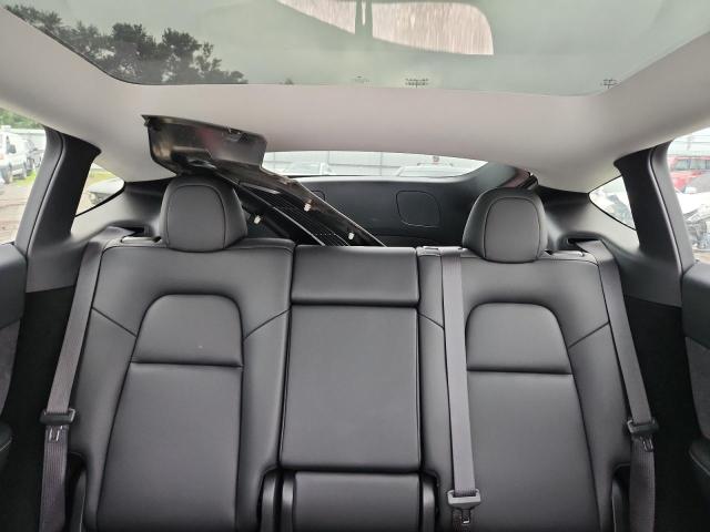 7SAYGDEF6RF041558 - 2024 TESLA MODEL Y WHITE photo 10