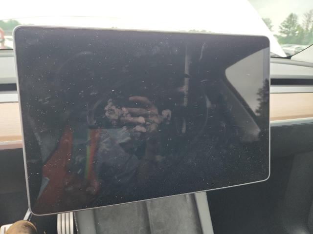 7SAYGDEF6RF041558 - 2024 TESLA MODEL Y WHITE photo 9