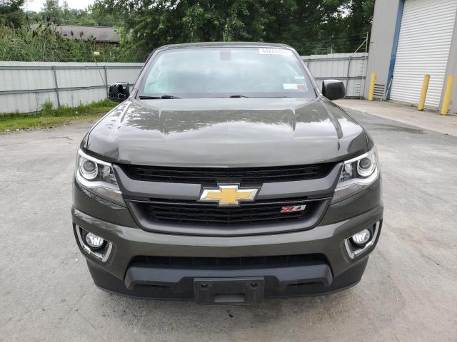 1GCGTDEN9J1240841 - 2018 CHEVROLET COLORADO Z71 GREEN photo 5