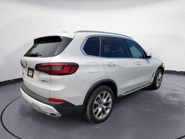 5UXCR4C04P9P91479 - 2023 BMW X5 SDRIVE 40I WHITE photo 3