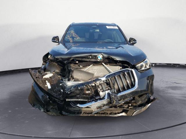 WBX73EF01P5X03858 - 2023 BMW X1 XDRIVE28I BLACK photo 5