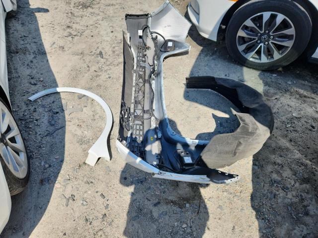 LRBFXCSA4KD002745 - 2019 BUICK ENVISION ESSENCE WHITE photo 13