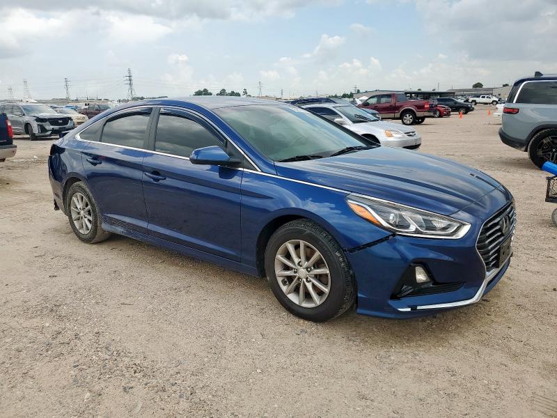 5NPE24AF7KH765853 - 2019 HYUNDAI SONATA SE BLUE photo 4