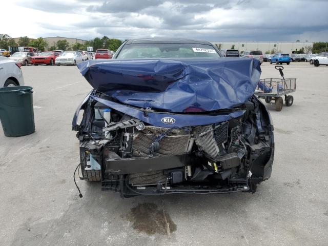 5XXGV4L21KG301530 - 2019 KIA OPTIMA SXL BLUE photo 5