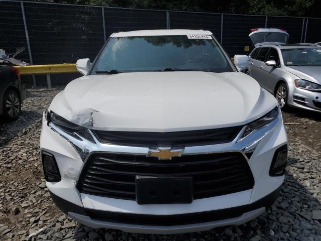 3GNKBCRS8KS692813 - 2019 CHEVROLET BLAZER 2LT WHITE photo 5