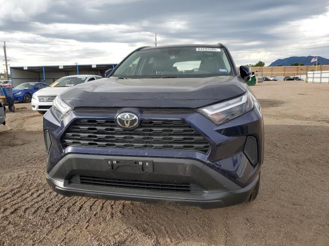JTMRWRFV8SD305710 - 2025 TOYOTA RAV4 XLE Azul foto 5