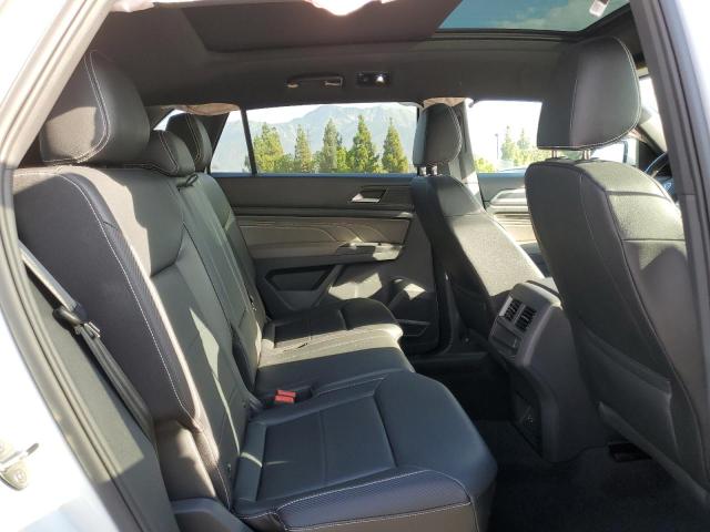 1V2PE2CA7MC202062 - 2021 VOLKSWAGEN ATLAS CROS SE Белый фото 11