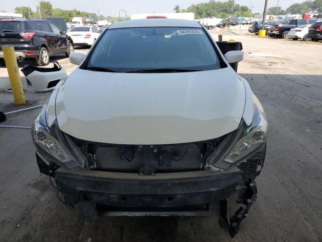 1N4AL3AP3JC472675 - 2018 NISSAN ALTIMA 2.5 თეთრი ფოტო 5