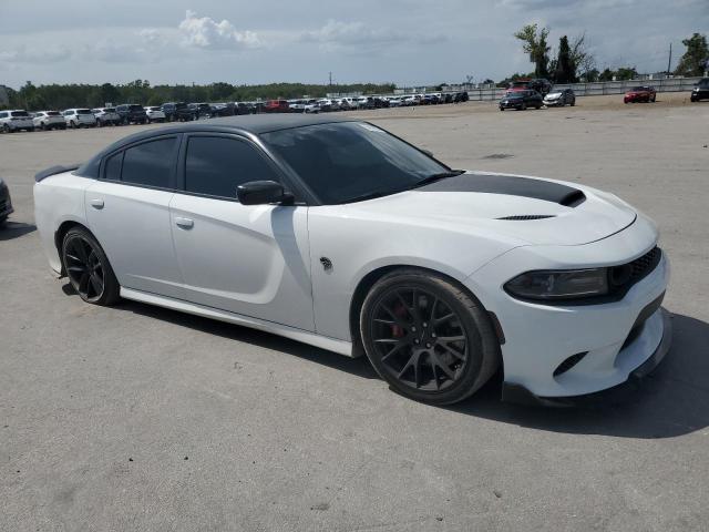 2C3CDXL97GH218645 - 2016 DODGE CHARGER SRT HELLCAT WHITE photo 4