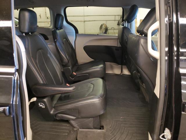 2C4RC1BG2HR712199 - 2017 CHRYSLER PACIFICA TOURING L Սև լուսանկար 11
