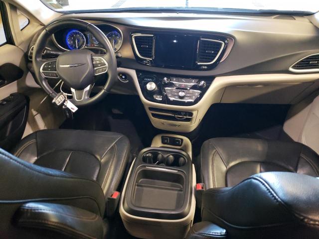 2C4RC1BG2HR712199 - 2017 CHRYSLER PACIFICA TOURING L Սև լուսանկար 8