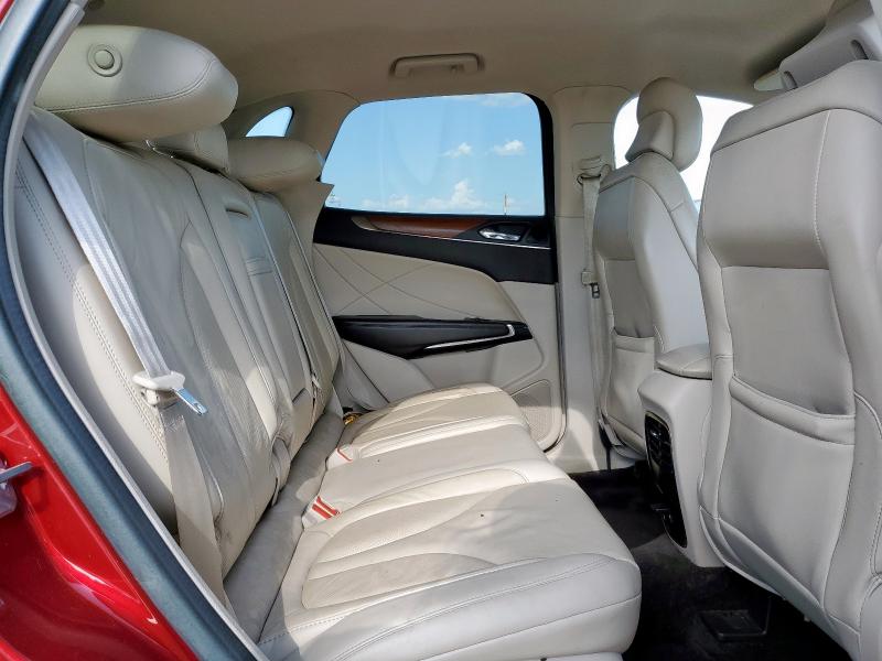 5LMCJ2C9XHUL13148 - 2017 LINCOLN MKC SELECT RED photo 11