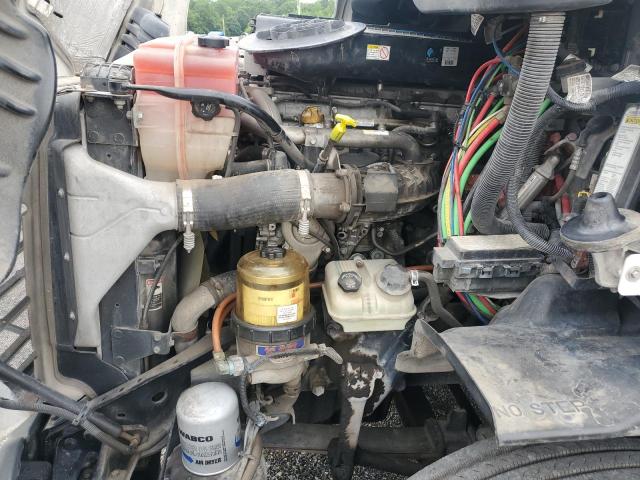 3AKJGBDV3JSKA7542 - 2018 FREIGHTLINER CASCADIA 1 WHITE photo 7