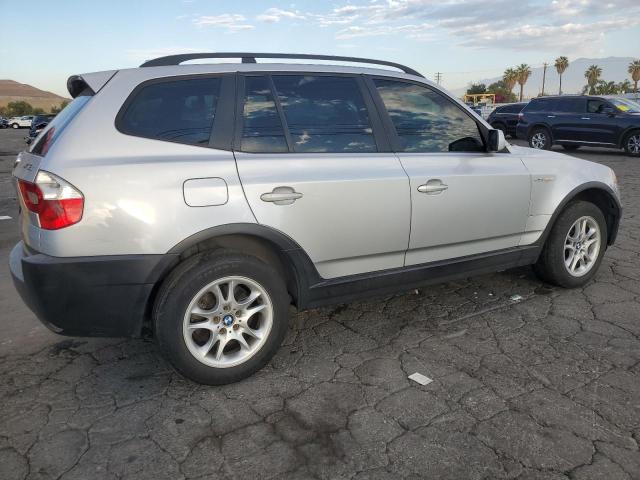 WBXPA73434WC35813 - 2004 BMW X3 2.5I SILVER photo 3