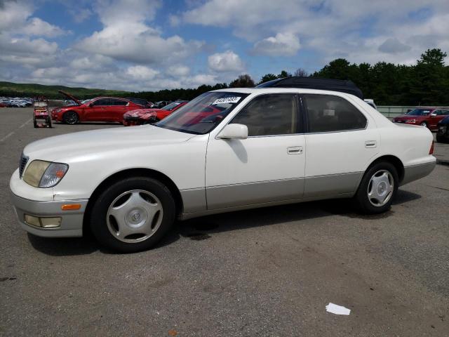 JT8BH28F4Y0172774 - 2000 LEXUS LS 400 WHITE photo 1