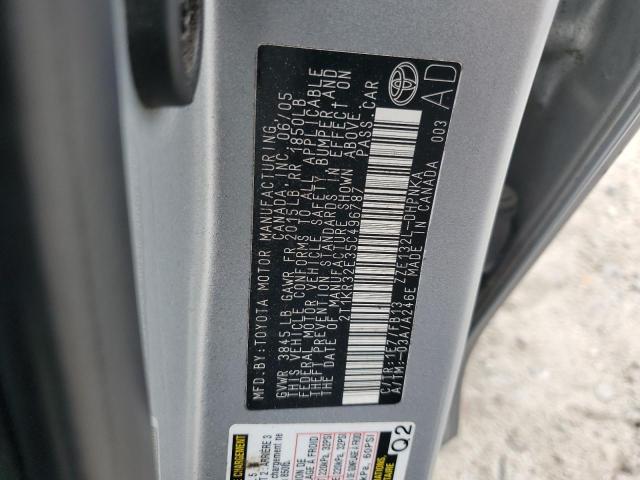 2T1KR32E35C496787 - 2005 TOYOTA COROLLA MA XR SILVER photo 12