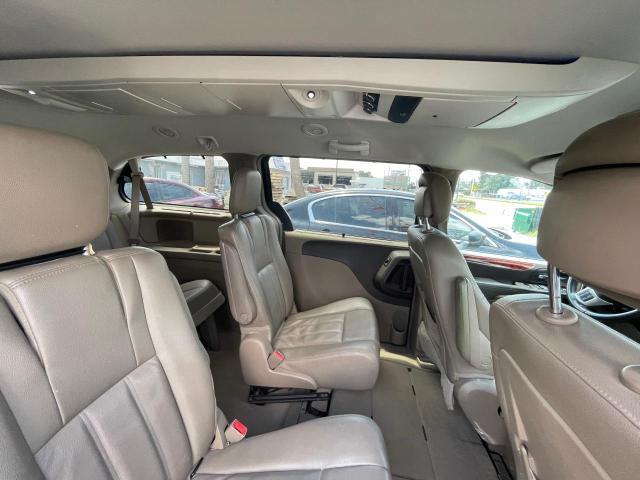 2C4RC1BG2ER231882 - 2014 CHRYSLER TOWN & COU TOURING შავი ფოტო 6