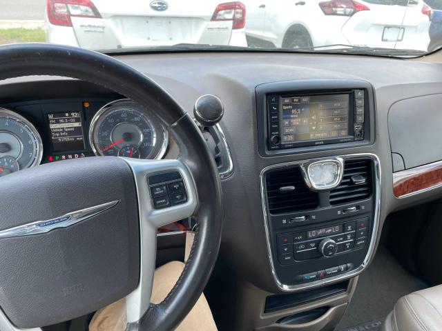 2C4RC1BG2ER231882 - 2014 CHRYSLER TOWN & COU TOURING შავი ფოტო 9