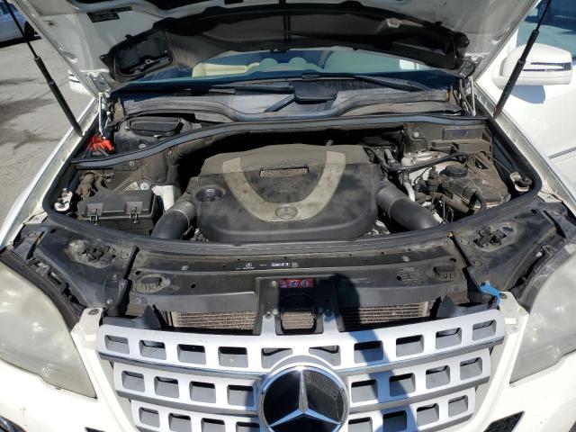 4JGBB8GB3BA718904 - 2011 MERCEDES-BENZ ML 350 4MATIC WHITE photo 12