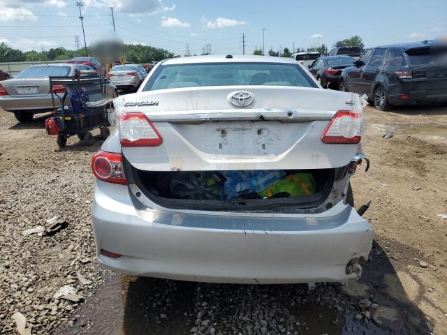 2T1BU4EE1BC600043 - 2011 TOYOTA COROLLA BASE Сріблястий фото 6
