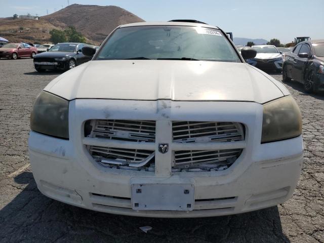 2D4FV47T26H433524 - 2006 DODGE MAGNUM SE WHITE photo 5