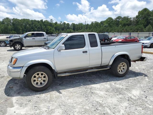 2000 NISSAN FRONTIER KING CAB XE, 