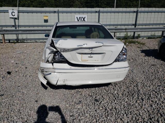 WDBRF61J14E016733 - 2004 MERCEDES-BENZ C 240 WHITE photo 6