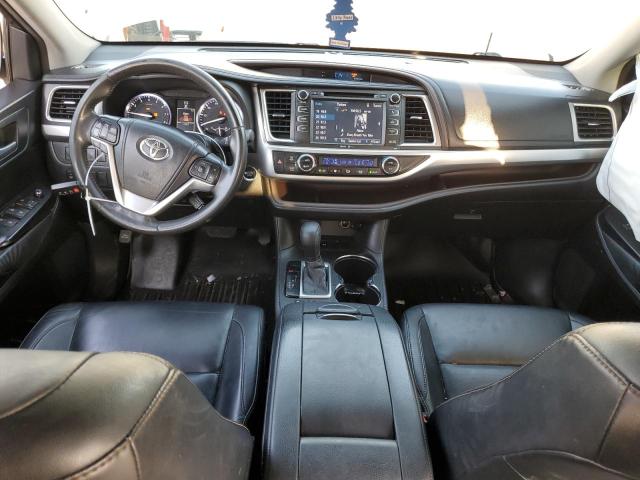 5TDKKRFH5FS065761 - 2015 TOYOTA HIGHLANDER XLE WHITE photo 8