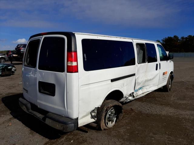 1GAZG1FG1D1184905 - 2013 CHEVROLET EXPRESS G3 LT WHITE photo 4