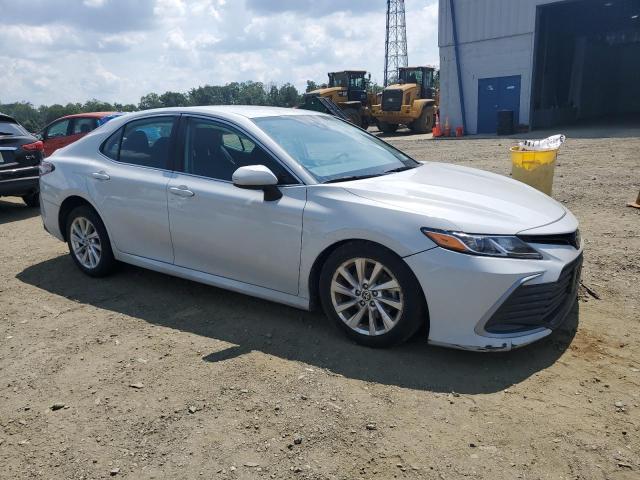 4T1C11AK6PU109044 - 2023 TOYOTA CAMRY LE WHITE photo 4