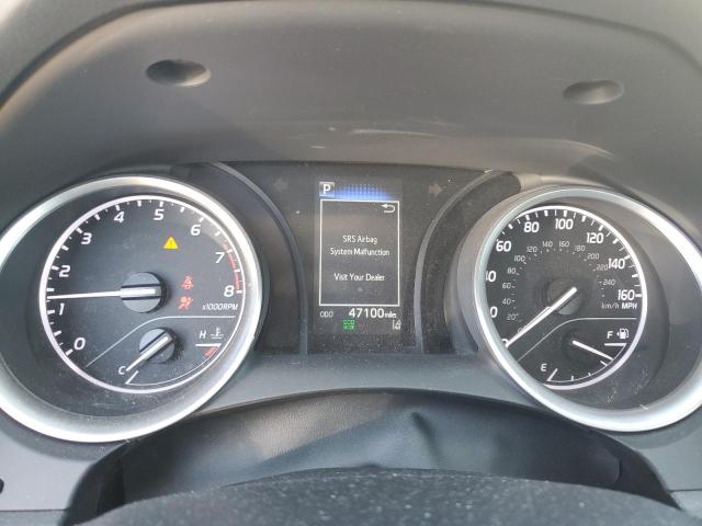 4T1C11AK3NU676566 - 2022 TOYOTA CAMRY LE ვერცხლისფერი ფოტო 9