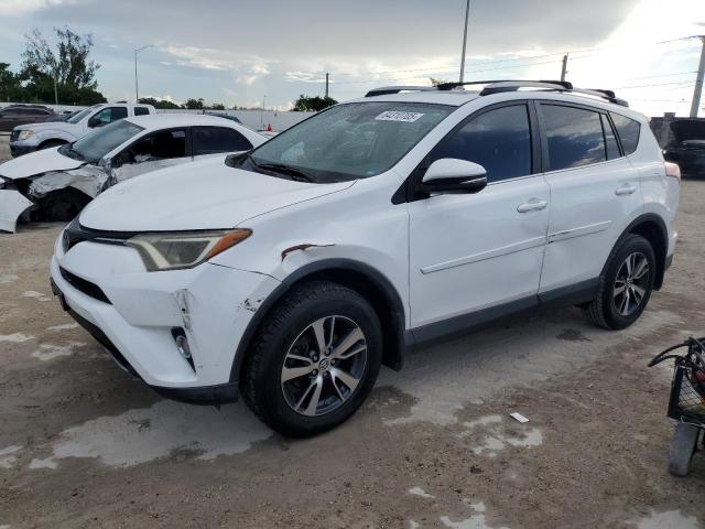 2017 TOYOTA RAV4 XLE, 